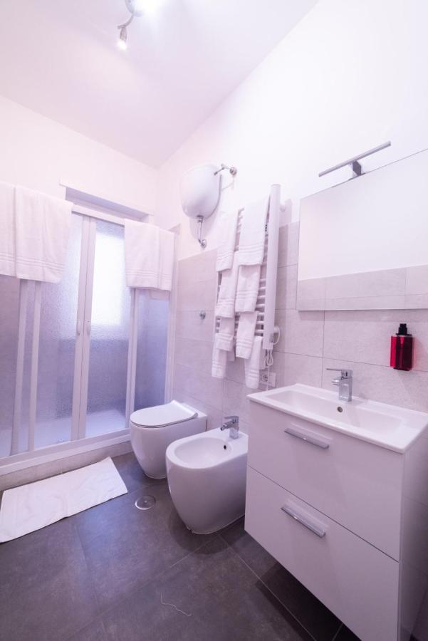 Emily A Roma Apartment ภายนอก รูปภาพ
